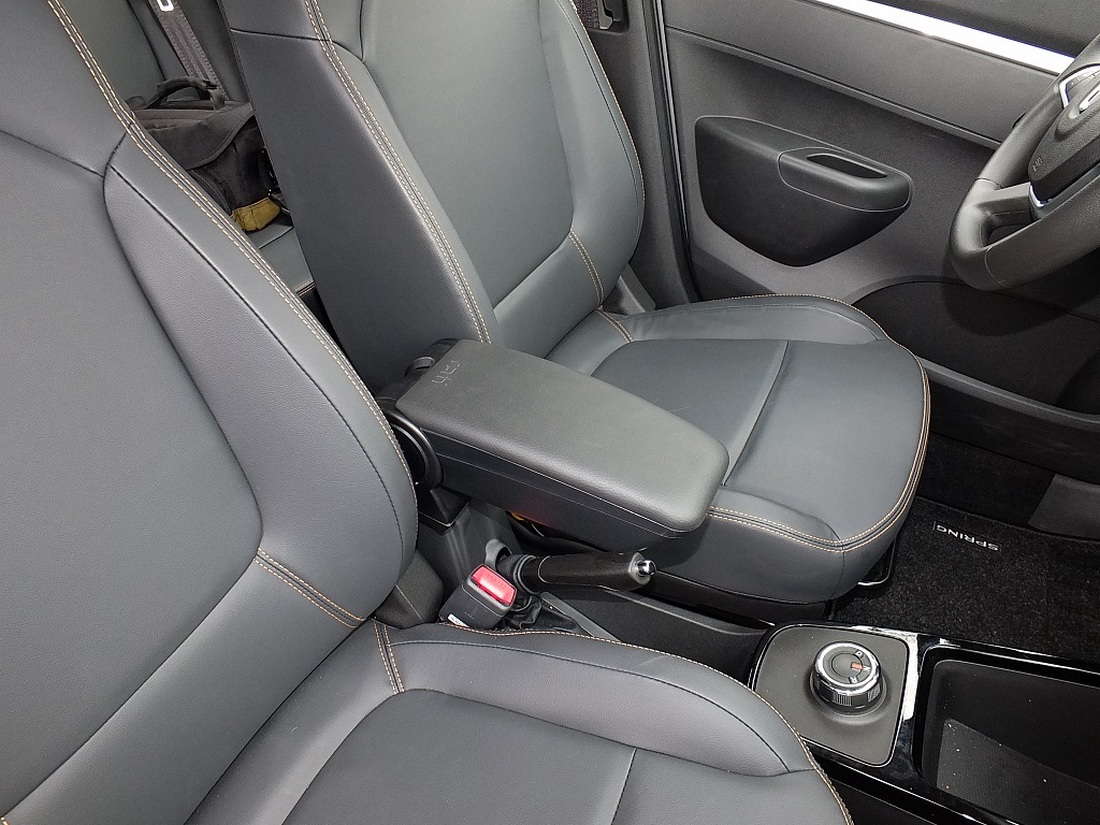 Podłokietnik Armster 3, VW e-UP, 2013-